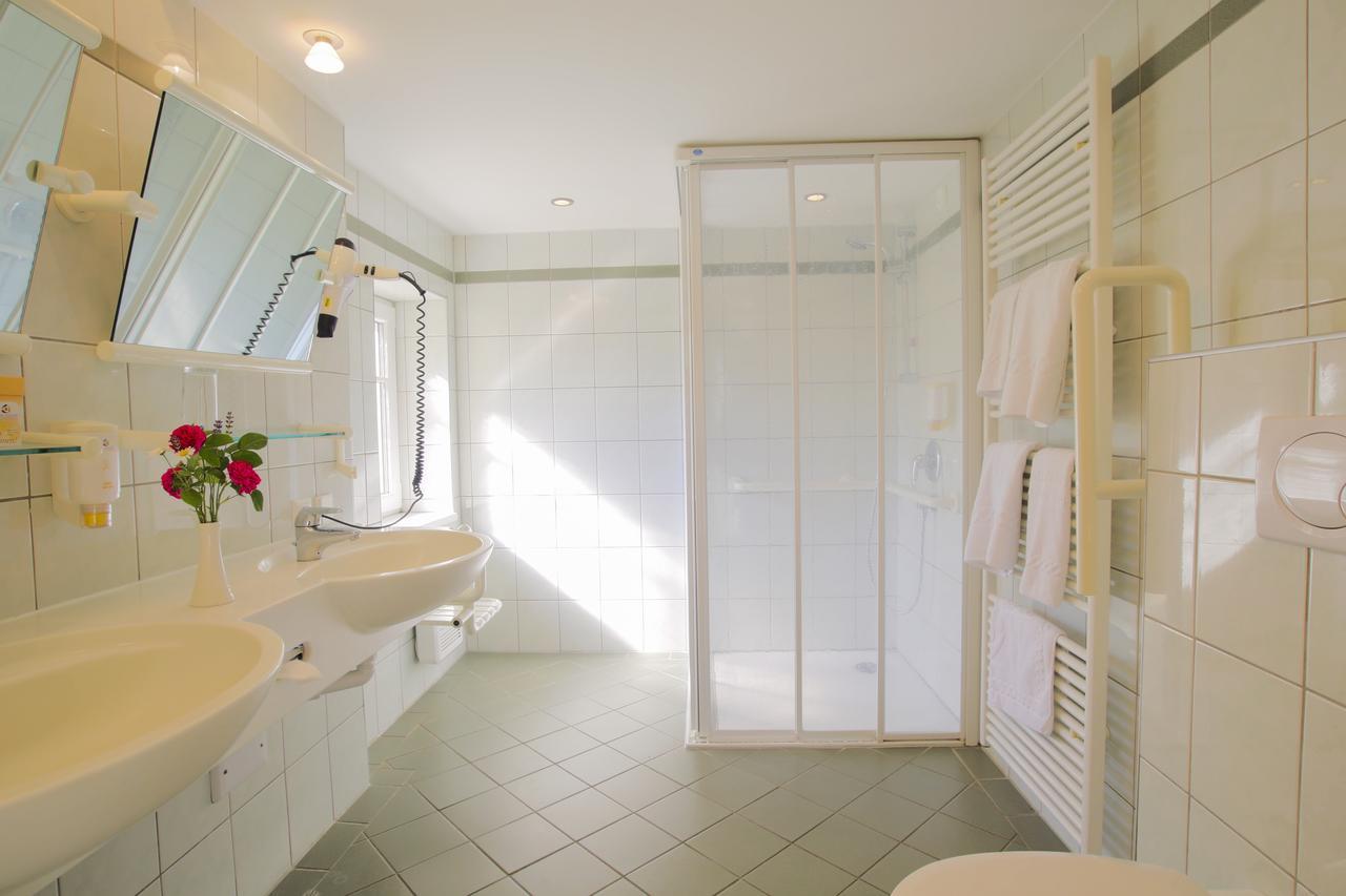 Gesundheitsresort Agathenhof Micheldorf  Δωμάτιο φωτογραφία